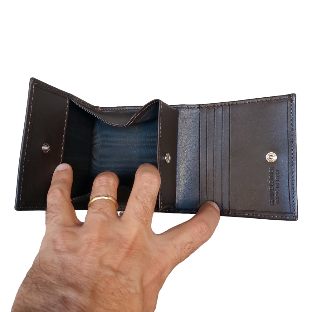 Men's wallet with coin pocket in dark brown