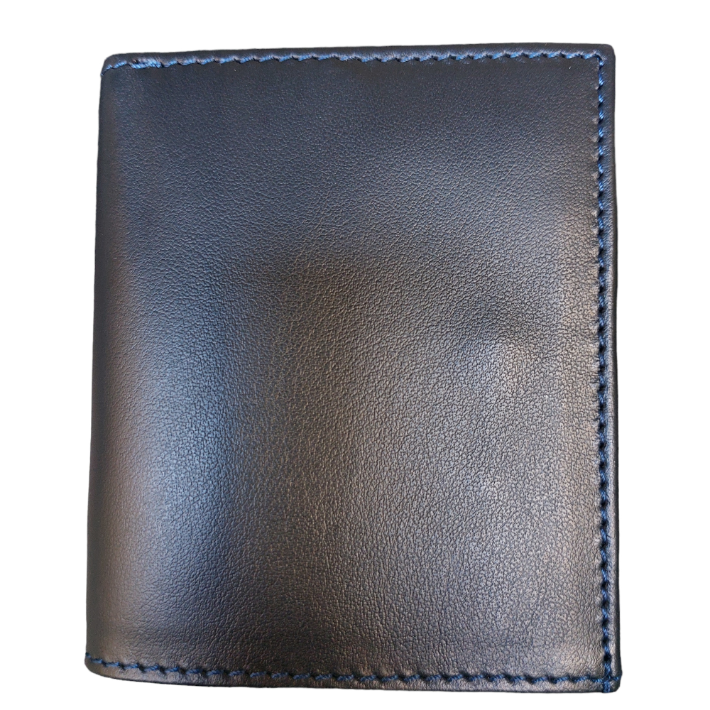 Men's wallet with blue coin pocket