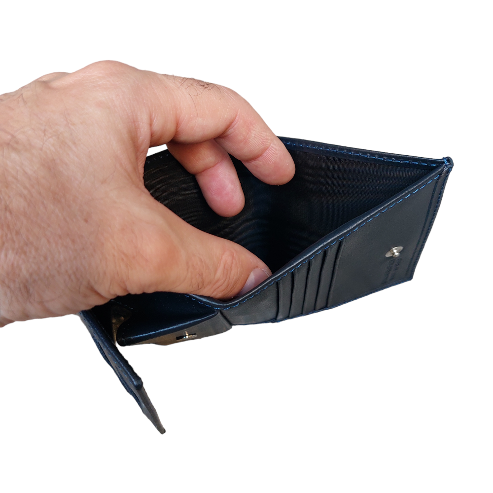 Men's wallet with blue coin pocket