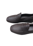 Closed Slippers in Dark Brown Leather