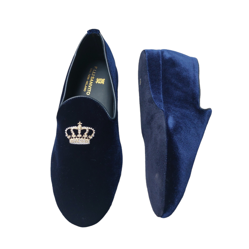 Blue velvet closed slippers with crown