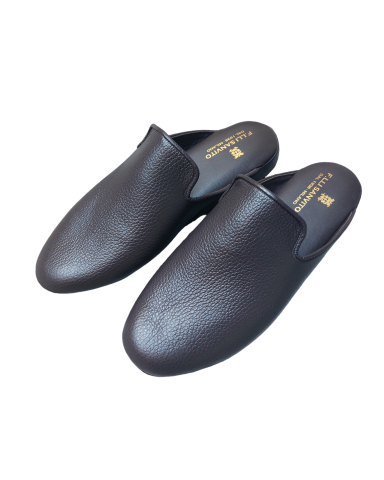 Moose leather slippers in dark brown