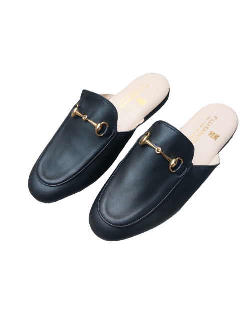 Pantofole donna in vitello nero con morsetto oro