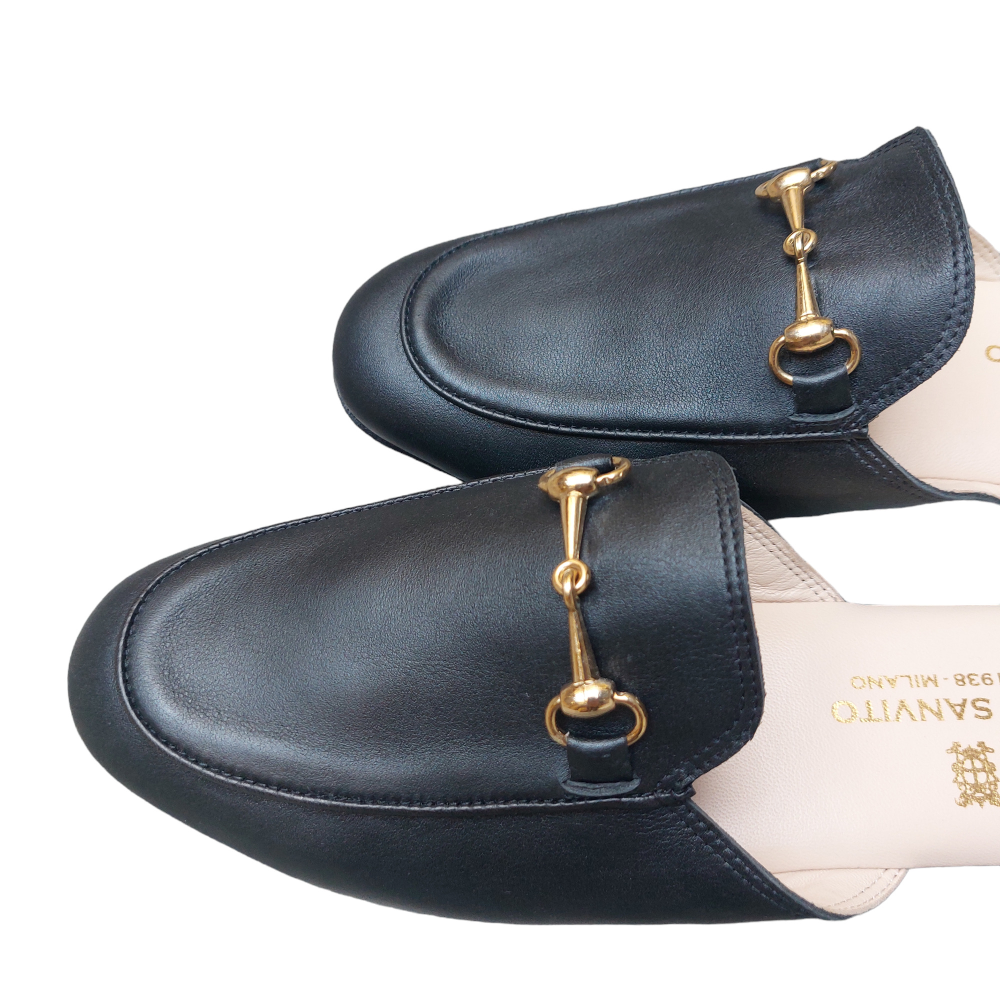 Women's black calfskin slippers with gold clip