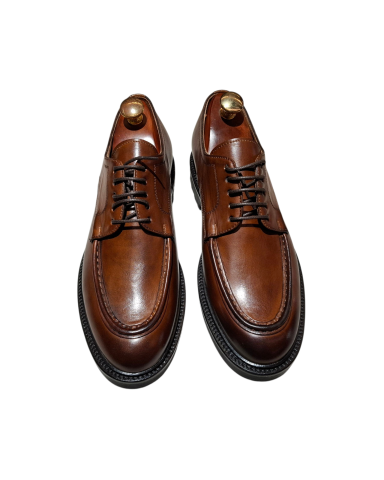handcrafted footwear made in Italy