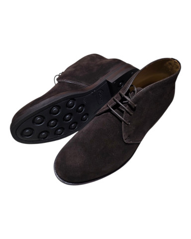 Suede ankle boots for winter